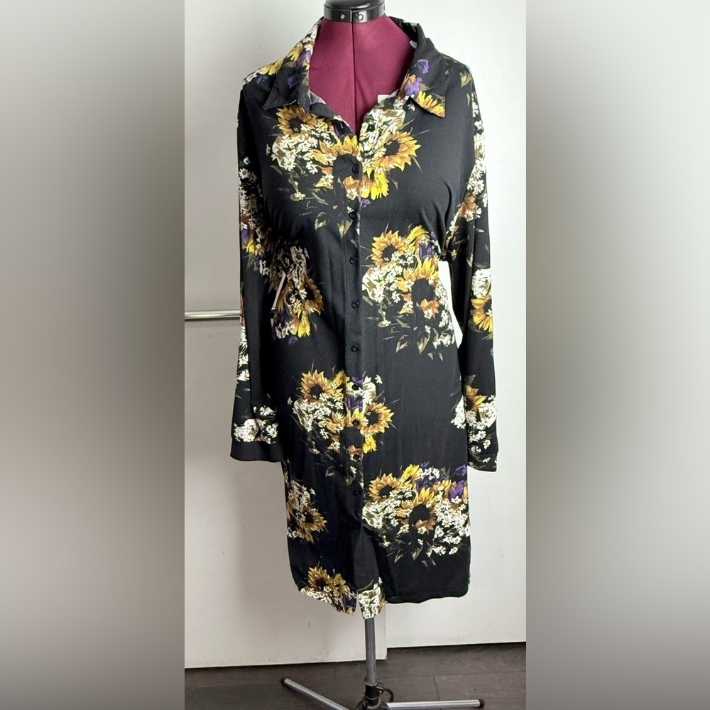 LuLaRoe Black and Cream Floral dress